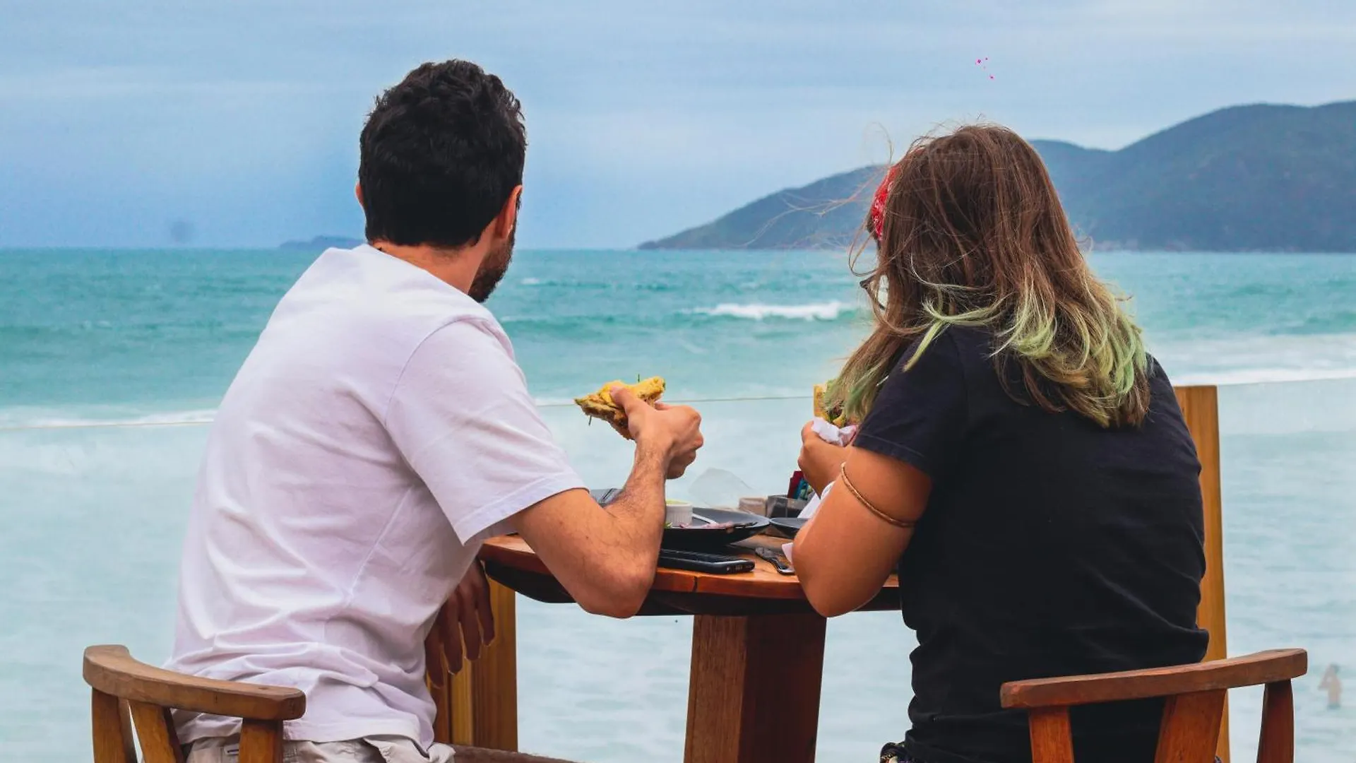 Graffi Beach House Florianopolis Hostel